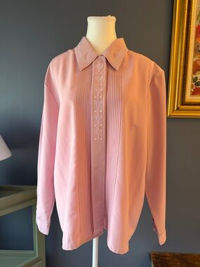 Ellen Parker Vintage Soft Light Pink Blouse